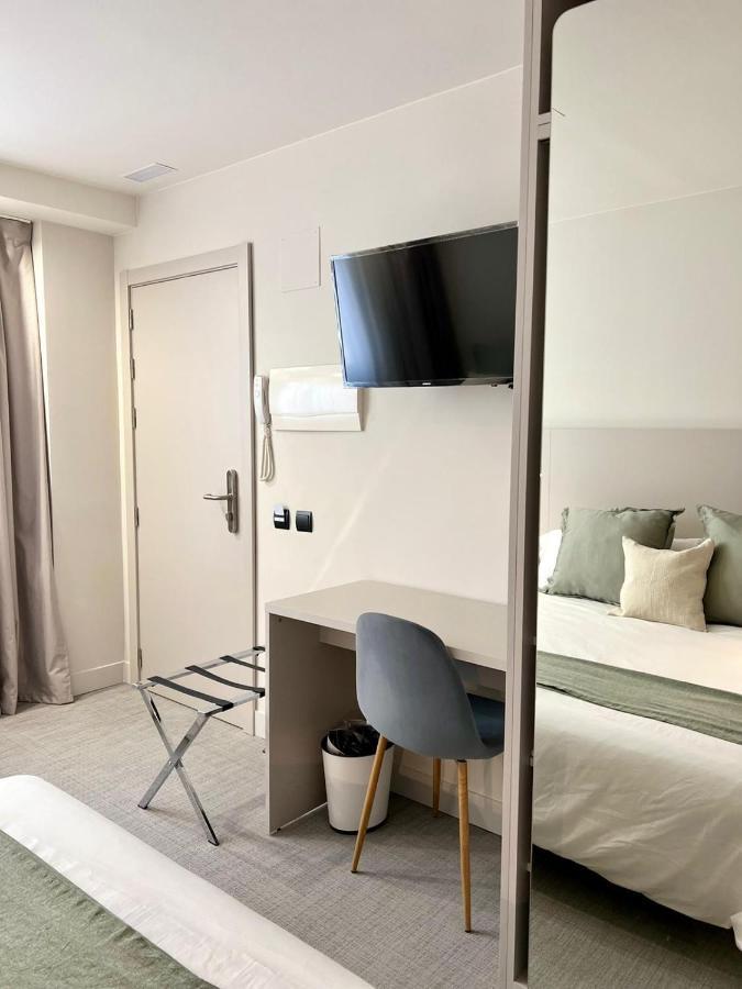 Vtz Hotel San Valero سرقسطة المظهر الخارجي الصورة