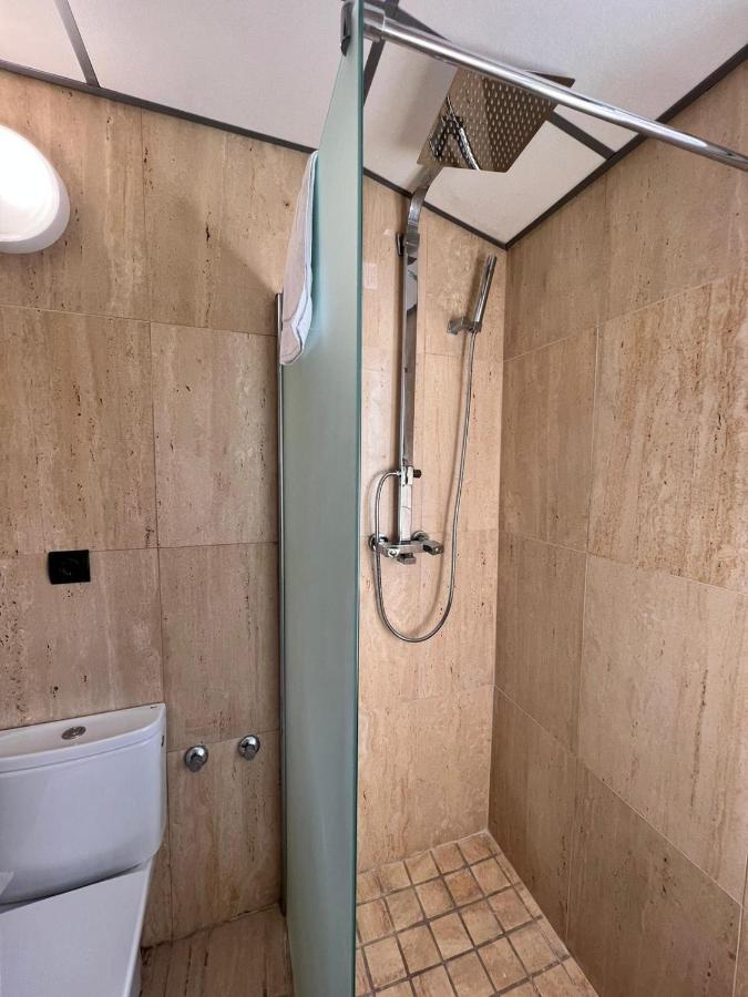 Vtz Hotel San Valero سرقسطة المظهر الخارجي الصورة