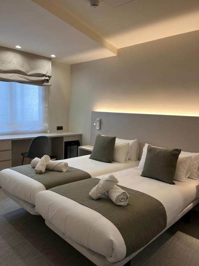 Vtz Hotel San Valero سرقسطة المظهر الخارجي الصورة
